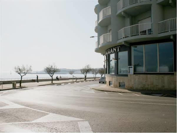 Rallye Hotel L' Escala Exteriör bild